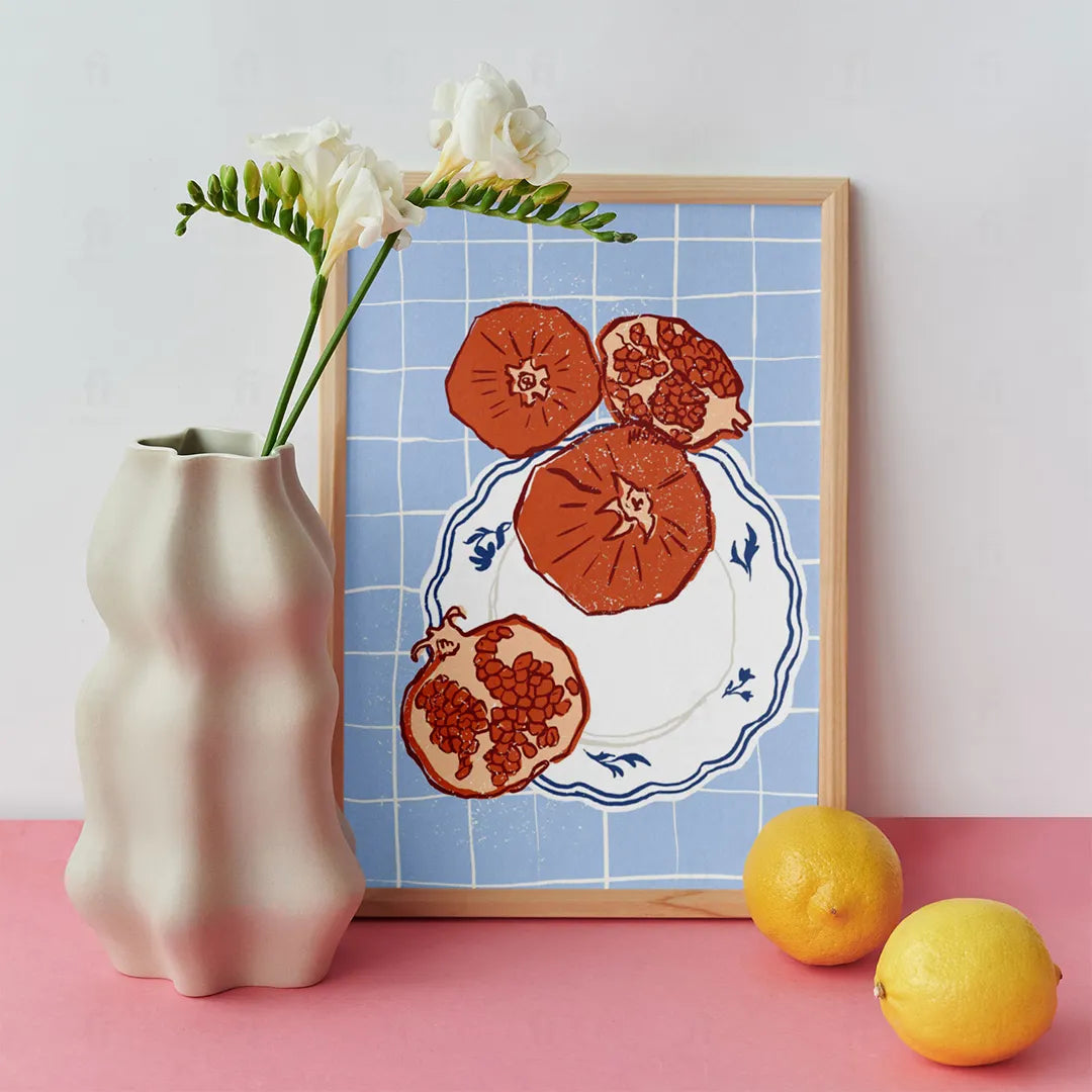 Plakat "Talerz Granatów" - Stylowa Grafika do Kuchni