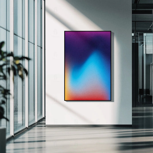 Plakat z abstrakcyjną grafiką przedstawiającą płynny, rozmyty gradient w odcieniach błękitu, różu i fioletu.