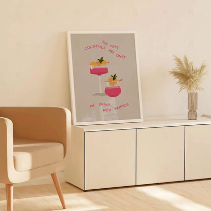 Plakat "Koktajle z Przyjaciółmi" - Grafika w Stylu Retro