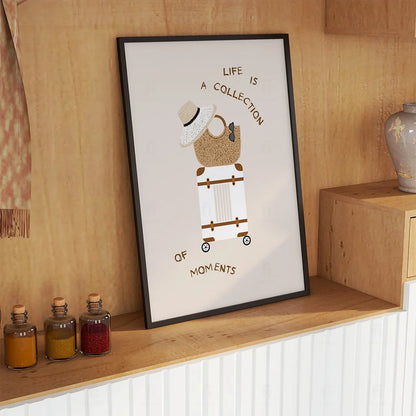 Plakat "Kolekcja Chwil" - Grafika z Cytatem i Aparatem