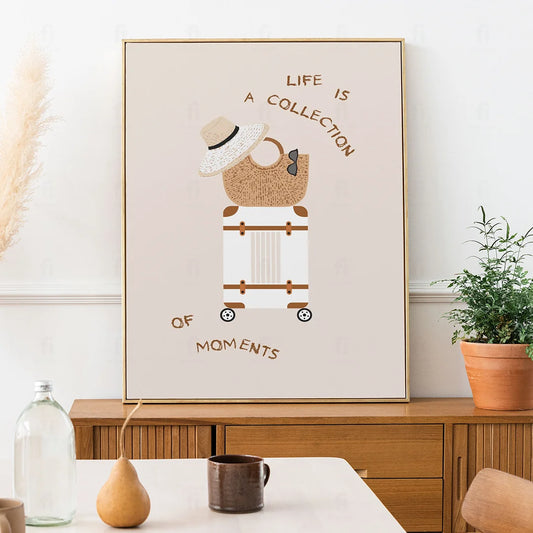 Plakat "Kolekcja Chwil" - Grafika z Cytatem i Aparatem