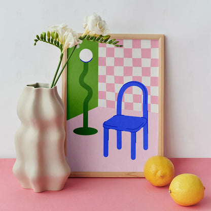 Plakat "Minimalistyczne Krzesło z Lampą" - Grafika w Stylu Scandi